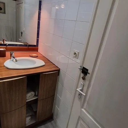 Hébergement de vacances Maison Avec Jardin Terrasse Et Piscine *